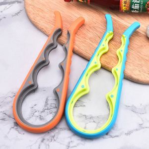 Ouvre-bouteille multifonctionnel coloré en forme de gourde, personnalisé et en gros, pour ouvrir les bocaux et les canettes, idéal pour les personnes ayant une faible force. - Product Image 5