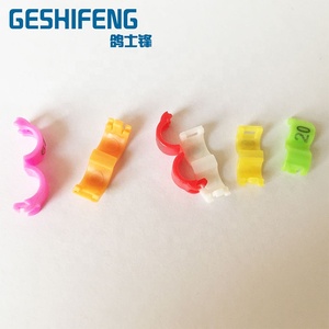 Anneaux de pieds de perroquet <span class=keywords><strong>2023</strong></span> 3mm 4mm 4.5mm 5mm nouveau Design Clip de Logo ouvert en plastique 6mm bandes de pattes d'oiseau anneau de pied d'oiseau 2.5mm 24mm - Product Image 3