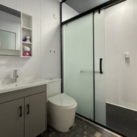 Maisonnette mobile ignifugée de 20 pieds, modèle de luxe, avec toilettes, salle de bain et cuisine, design ferme, pour extérieur, directement de l'usine