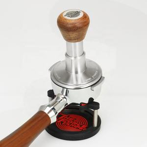 Manual Barista Tools <span class=keywords><strong>Cafetera</strong></span> Accesorios Impacto automático 304 Acero inoxidable 58,5 Mm Fuerza de madera Coffee Tamper - Product Image 2