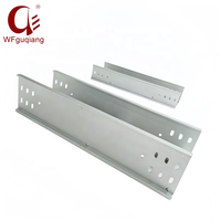 Échelle à câbles industrielle en alliage d'aluminium à double bord plié, échelle à câbles réglable à marches ventilées de type ouvert pour centre de données