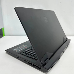二手 <span class=keywords><strong>MSI</strong></span> Gp76 RTX3070 第 11 代英特尔 I7 144Hz 16GB RAM 1024GB SSD 游戏笔记本电脑 - Product Image 1
