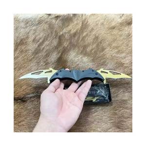 Batmen de acero inoxidable para adultos, juguete creativo de murciélago volador plegable, venta al por mayor, oro titanizado, arcoíris, EDC, plegable de bolsillo, en venta al por mayor - Product Image 1