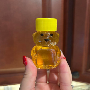 60 ml giá rẻ giá nhỏ gấu hình dạng trong suốt nhựa PET mật ong bóp chai với biểu tượng tùy chỉnh in ấn nhãn - Product Image 6