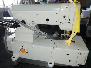 Máquina de Coser Industrial de Alta Velocidad DISON DS-562-02BB con Cama Plana, Puntada Interlock y Control Remoto, Nueva - Product Image 4