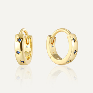 Pendientes de Aro Pequeños con Diseño de Estrella de Moda, Chapados en Oro, de Latón y Plata, con Circonitas, Patrón Geométrico, Regalo, Venta al por Mayor - Product Image 2