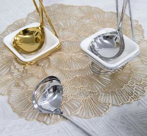 Ensemble de cuillères dorées avec support, cuillère à soupe et louche pour fondue chinoise, et passoire - Product Image 4