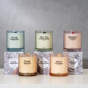 شمع الصويا الفتيل الخشبي الملون الفاخر في برطمان زجاجي ممتاز - Product Image 1