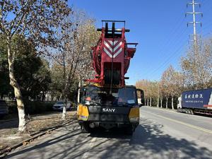 Incomparable Used All Terrain Truck <b>Crane</b> SAC2000C8-8 200Ton Weichai 88m Mobile <b>Crane</b> Gearbox Optional Attachments for Sale - Product Image 4