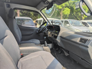 Chine pas cher Jinbei hiace Cargo <span class=keywords><strong>Transit</strong></span> Van 2.0L essence 103 chevaux livraison Van prix - Product Image 5