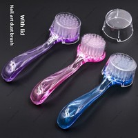Brosse à ongles professionnelle à tête ronde et manche long en nylon doux pour le nettoyage des ongles et la suppression de la poussière