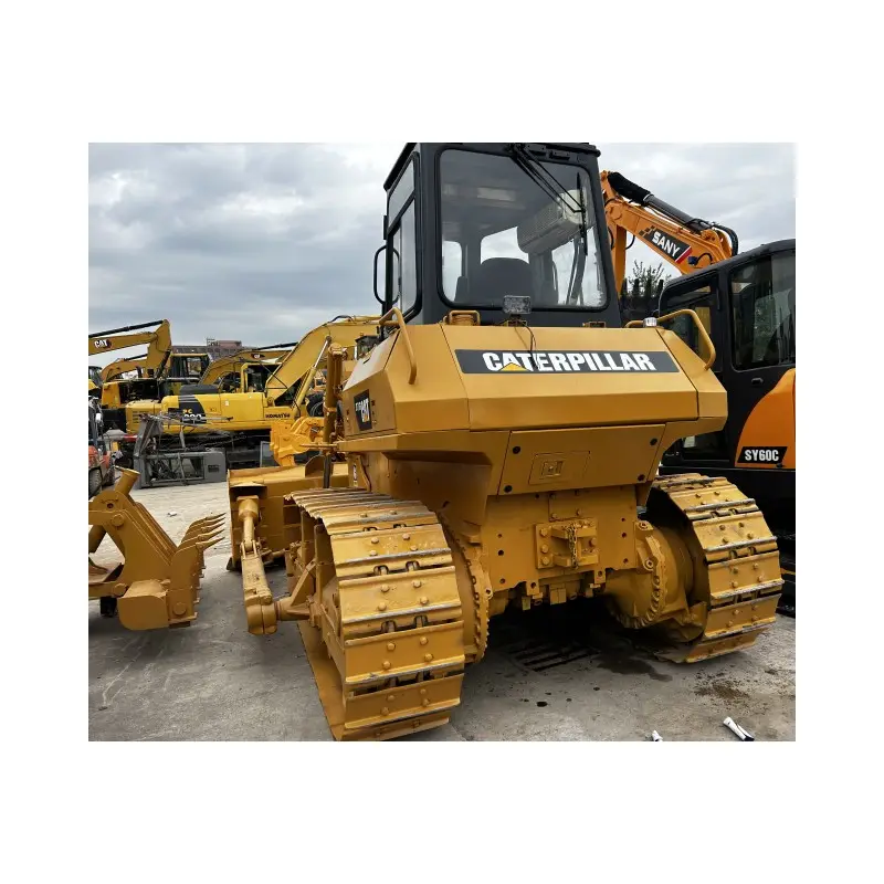 Caterpillar CAT D7G a utilisé le bulldozer de chenille avec le ripper en stock à vendre à bon prix le Japon a fait le bulldozer d'occasion