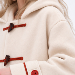 Manteau d'hiver personnalisé pour <span class=keywords><strong>femme</strong></span> avec <span class=keywords><strong>capuche</strong></span>, fermeture à boutonnière, poignets larges, bordure contrastée, mélange de laine, OEM ODM - Product Image 6
