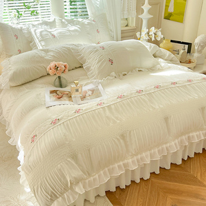 <span class=keywords><strong>Set</strong></span> di Quattro Pezzi in Stile Principessa Francese con Bordo in Cotone Lavato, Ricamato, Monocolore, Effetto Bubble-Sheen, Stile Coreano - Product Image 3