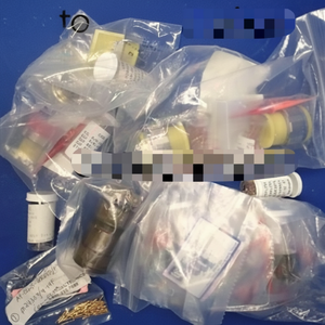 JD38999/26FA35PN CONNECTEUR NOS W/CONTACT SET NOUVEAU ANCIEN STOCK Nouveau Original prêt à l'emploi Automatisation industrielle PAC dédié - Product Image 1