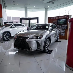 <span class=keywords><strong>Lexus</strong></span> <span class=keywords><strong>UX</strong></span> 2020 200 F SPORT Euro VI NA SUV Compacto de Segunda Mano, <span class=keywords><strong>150</strong></span>-200 CV, 200-300 Nm, CVT, 40000 km, Volante a la Izquierda, Lujo, Gasolina, Techo Solar - Product Image 1