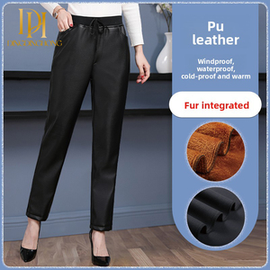 Maman personnes d'âge moyen et âgées <span class=keywords><strong>en</strong></span> automne et <span class=keywords><strong>en</strong></span> hiver Les pantalons <span class=keywords><strong>en</strong></span> cuir pour femmes sont des pantalons thermiques <span class=keywords><strong>en</strong></span> polaire taille haute et amples - Product Image 6