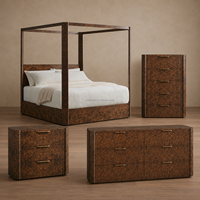 Ensemble de meubles de chambre à coucher Mappa Burl, lit à baldaquin et commode artisanaux, pour aménagement intérieur de villa de luxe, pièce maîtresse essentielle