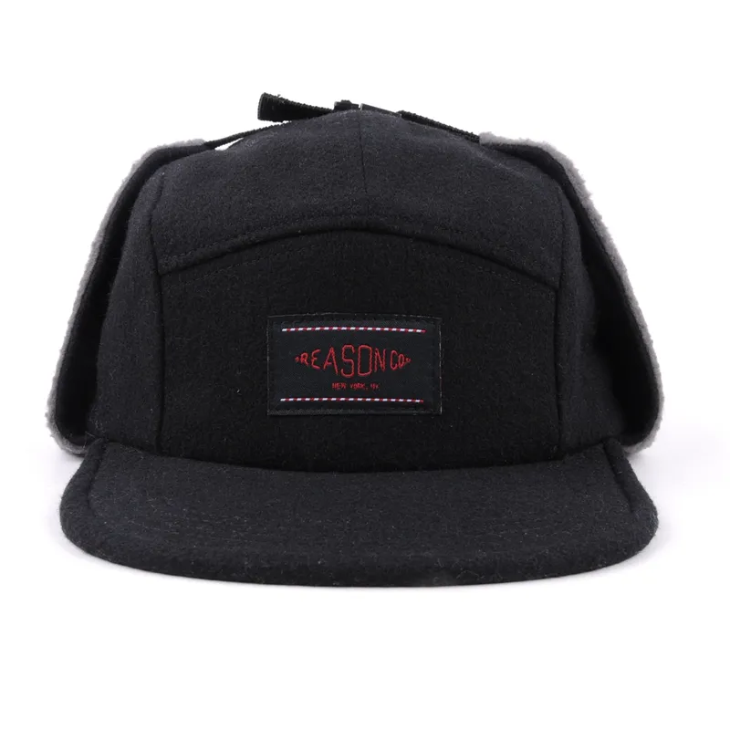 인기있는 디자인 사용자 정의 플랫 브림 울 5 패널 모자 귀 플랩 겨울 모자