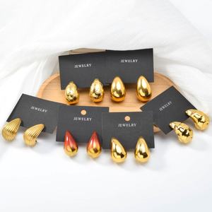 ต่างหูห้อยทรงหยดน้ำรูปหัวใจแบบกลวง ชุบทอง 14/18K  วัสดุสแตนเลสหนา  สำหรับทุกเพศ  เหมาะสำหรับเป็นของขวัญวันครบรอบ - Product Image 5