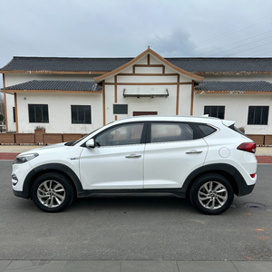 Auto Usado Barato de Segunda Mano para Trabajo, Familia o Viajes Diarios |   2016 para Hyundai Tucson Turbo |   LWD FWD |    R17 1.6T - Product Image 3