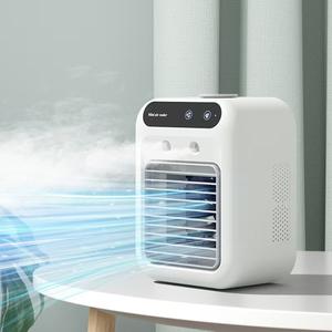 Ventilador Humidificador con 2 Velocidades, Aire Acondicionado Portátil, Ventiladores Pequeños USB Recargables, Ventiladores de Escritorio con Rociador para Oficina, Dormitorio - Product Image 1