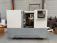 Tour CNC à lit incliné à faible coût TCK50 A2-6, 6 broches, 12 stations, pour le travail des métaux