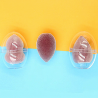 Éponge de maquillage floquée en forme de goutte d'eau, houppette en velours biseautée, applicateur de fond de teint doux, logo personnalisé, marque privée