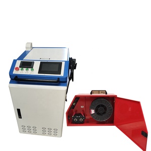 Nueva Máquina de Soldadura, Limpieza, Corte y Eliminación de Óxido con Láser de Fibra Portátil 4 en 1, 3000W, Certificación CE, Refrigerada por Agua, 1 Año de Garantía - Product Image 1