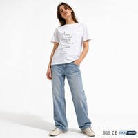 T-shirt Femme en Coton Peigné Lavé Doux 220 GSM, Coupe Droite, Slogan Typographique Français, Style Littéraire Décontracté, Logo Personnalisé, Vente en Gros