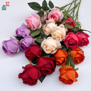 Roses artificielles en soie, décorations murales de mariage en forme de cœur, arrangements floraux faits à la main - Product Image 1