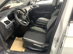 Utilisé pour Tanying 2023 1.5L Sièges en cuir manuels Toit ouvrant panoramique Phares à LED Édition Yuezhilian - Product Image 4