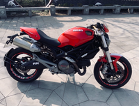 Ducati 696 Monster d'Occasion, Moteur Bicylindre en L 803cc, Performance de Conduite Fluide