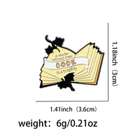 Badge en émail personnalisé, style dessin animé fantastique, dragon moderne, livre de roman, château magique, badge de revers en émail souple ou dur, design animal
