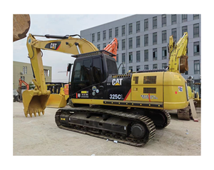 Excavadora hidráulica sobre orugas CAT 325C de segunda mano Original de Japón, excavadora Caterpillar 325C usada en Stock para la venta - Product Image 1
