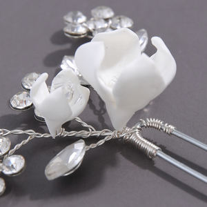 Parure de pinces à cheveux romantiques pour mariée, style bohème, faites à la main, accessoires dorés avec fleurs en argile polymère, perles et cristaux - Product Image 5