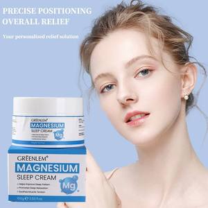 Crema Hidratante de Lavanda para la Noche y Mascarilla Nocturna para una Piel Radiante y Profundamente Nutrida, con Etiqueta Privada Visible - Product Image 4