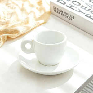 Современные элегантные экологически чистые белые Миниатюрные керамические чайные чашки в турецком стиле набор тарелок простые чашки Эспрессо для домашнего использования - Product Image 3