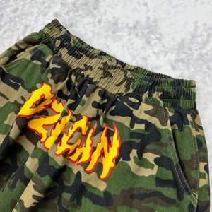 Shorts cargo baggy pour homme en coton imprimé effet vieilli, style streetwear, camouflage, coupe oversize, design personnalisé - Product Image 3