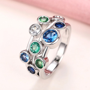 Anello moderno rotondo colorato e testurizzato, regalo di gioielli retrò personalizzato da donna - Product Image 2