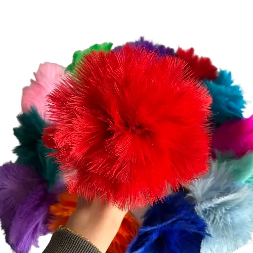 RTS Wholesale soft coloured natural feather durable ostrich feather keychain