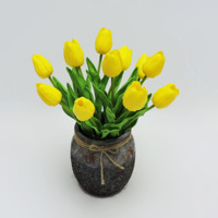 Tulipes artificielles élégantes pour table, fleurs artificielles en pot au toucher réel, décoration de Noël, plastique durable, utilisation intérieure/extérieure