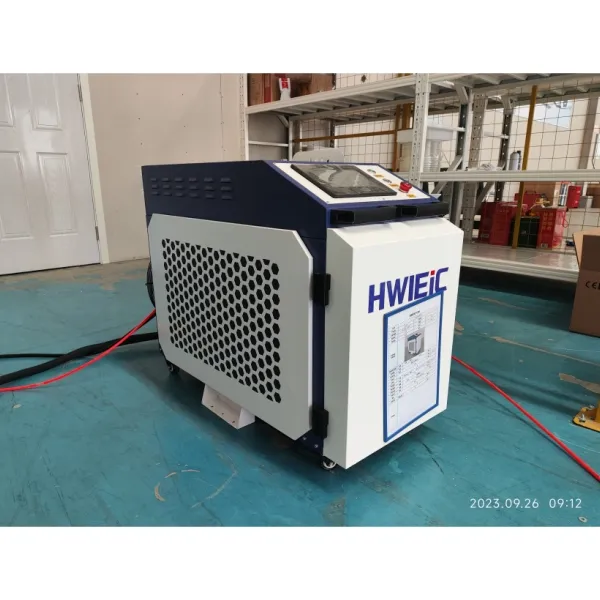 Hwleicレーザーポータブル3000w3in1ファイバーレーザー溶接機クリーニング切断hwleicレーザー機炭素鋼板