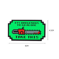 Badge en PVC Q-version pixel prêt à l'emploi pour la vente en gros, en caoutchouc 3D, écologique, résistant à l'eau, 8,8x4,5cm, pour usage tactique