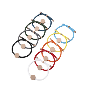 Pulsera de Cuero con Cordón y Disco de Acero Inoxidable Plateado, Diseño de Corona de Rey y Reina, Moderna, para Hombre y Mujer - Product Image 3