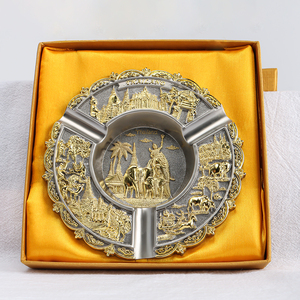 Cenicero redondo de oro de lujo personalizado, artesanía de Metal en relieve de Tailandia para fumar, accesorios, Cenicero de cigarros de aleación de Zinc - Product Image 1