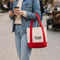 Sac fourre-tout réutilisable en toile bicolore avec poche brodée personnalisée – Idéal pour le quotidien, la plage et les voyages