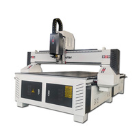 Routeur CNC Shandong Chenmai 1325 1300x2500mm pour la gravure et la découpe de cadres de fenêtres en bois et de meubles