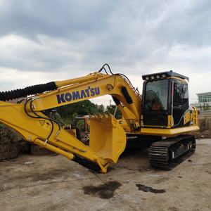 Excavatrice hydraulique Komatsu PC130 d'occasion en excellent état, modèle 2022, 12 tonnes, marque japonaise, d'occasion, avec roulement moteur et engrenage en vente - Product Image 6
