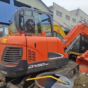 Mini-excavatrice hydraulique d'origine Doosan DX60-9C, d'occasion en excellent état, provenant de Corée du Sud, avec boîte de vitesses, pompe et PLC - Product Image 5